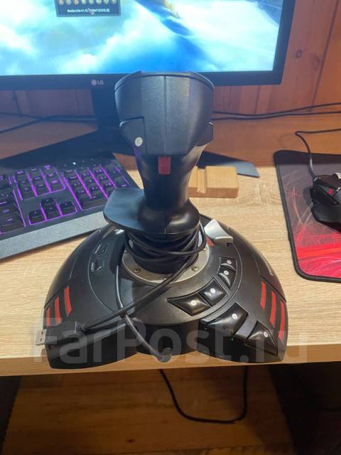 Игровой штурвал (Джойстик для самолета) Thrustmaster T-flight stick X ...