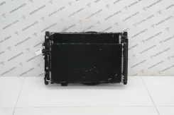 ������� ���������� � ����� (2,0 � I4 DSL MID DOHC AJ200,9-���������. ���������. AWD) Land Rover LR075358 LR075358 ����