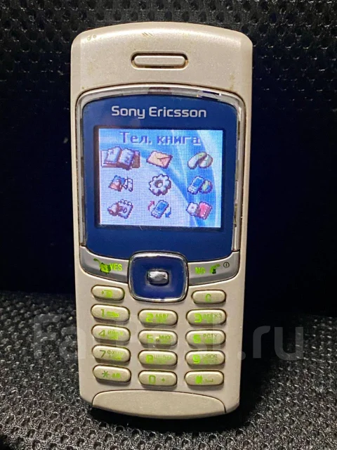 Sony Ericsson T230. �/� ����