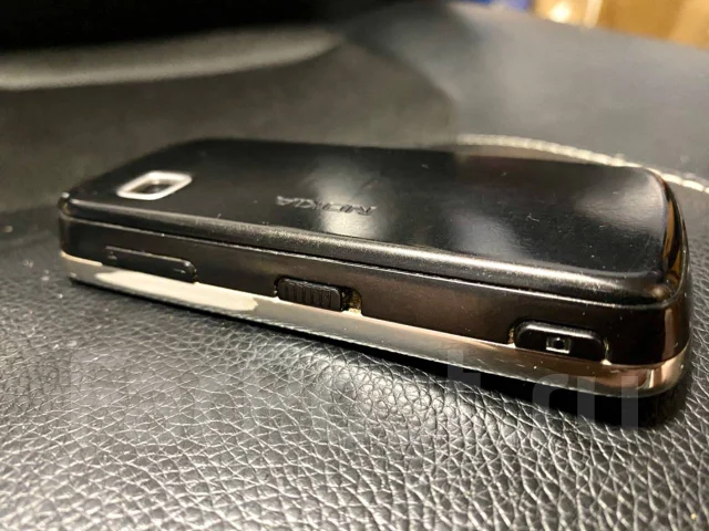 Nokia 5230. �/�, �� 8 �� ����