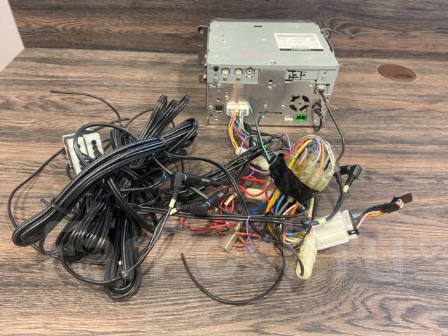 Магнитола Clarion Addzest MAX730HD, 2 DIN — 178x100 мм, б/у, в наличии ...