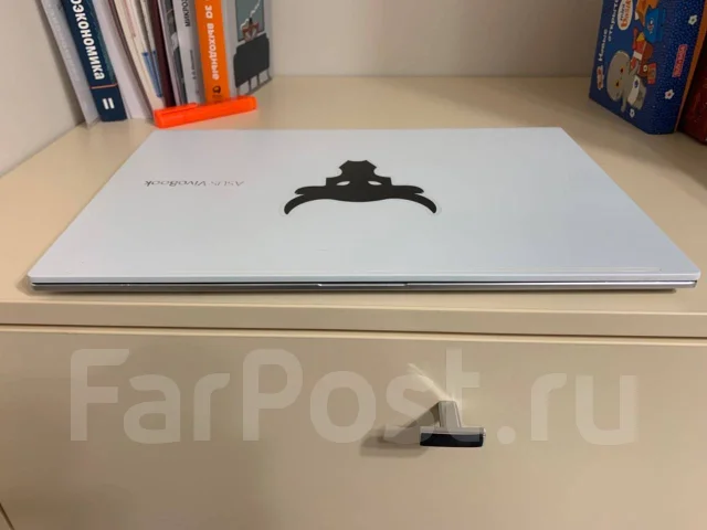 Asus VivoBook S. 15.6", 2����, ��� 16 ��, ���� 512���, WiFi: 1, Bluetooth: 1, ����������� �� 12��. ����