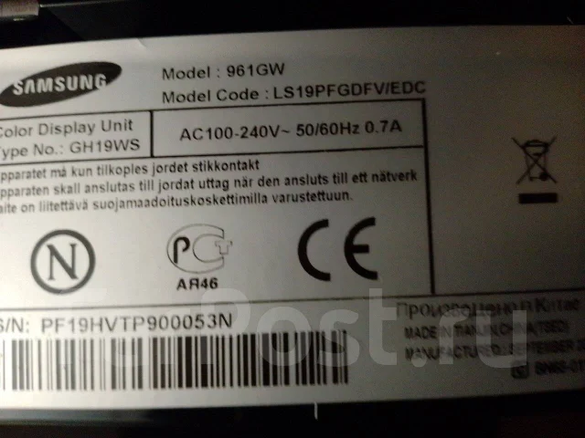 Samsung. 19", ���������� �� (LCD, LED, QLED) ����