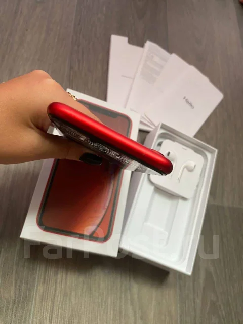 Apple iPhone Xr. �/�, 64 ��, ������� ����