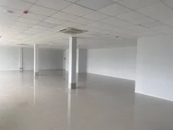 ��������� ���������� ����������. 200��&sup2;, ����� ������� 2�, �-� �����������. �������� ����