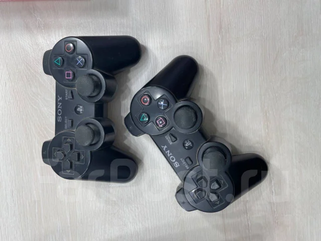 Sony PlayStation 3 Slim ����