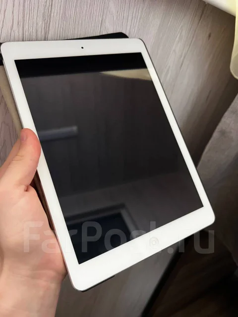 Apple iPad Air. ������ 16 �� ����
