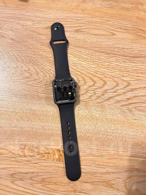 Apple Watch Series 3 ����