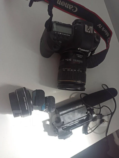 Canon EOS 5D Mark IV. 20 � ����� �� ����