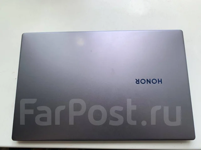 Honor MagicBook 15. 15.6", ��� 8 ��, ���� 256���, WiFi: 1, Bluetooth: 1 ����