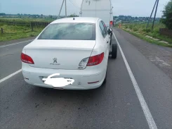 Peugeot 408 ����