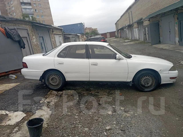 Toyota Vista. ��������, 2.0 (140��.�.), ������, 206 000����. �� ����