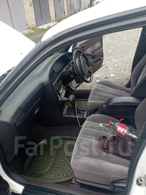 Toyota Vista. ��������, 2.0 (140��.�.), ������, 206 000����. �� ����