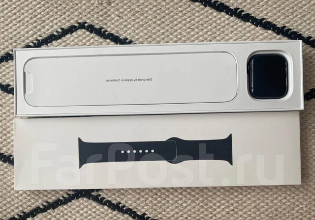 Apple Watch SE. GPS, NFC, SIM-�����, IP68 ����