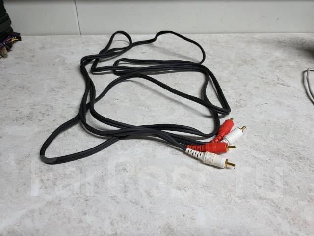 Кабель 2 RCA - 2 RCA 3 метра noname 1, б/у, в наличии. Цена: 800₽ во ...