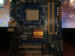 Socket AM2+ ����