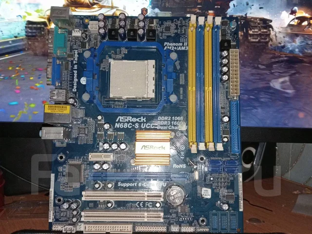 Socket AM2+ ����