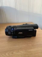 Sony FDR-AX100E ����
