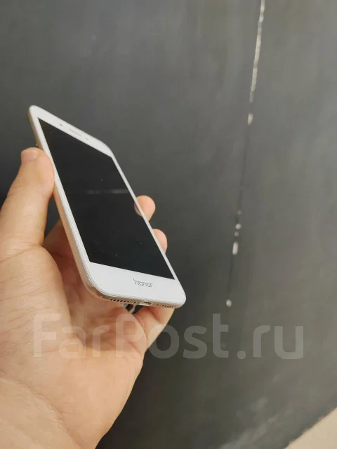 Honor 6A. �/�, 16 ��, �����, 4G LTE ����