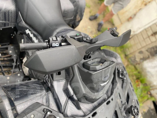 BRP Can-Am Outlander 1000R XT-P. ��������, ��, �� ����