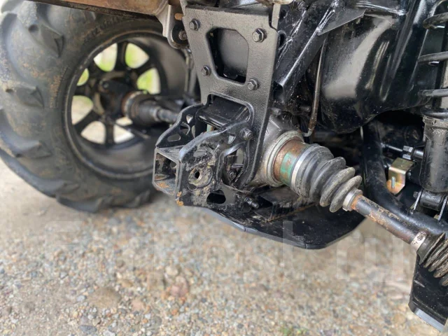 BRP Can-Am Outlander 1000R XT-P. ��������, ��, �� ����
