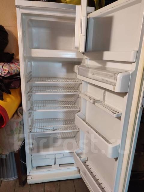 Холодильник Indesit 220 литров No Frost, б/у, в наличии. Цена: 7 500 ...