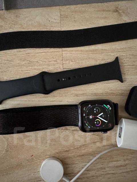 Apple Watch Series 5. GPS ����