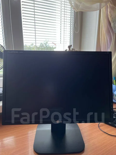 LG. 19" ����