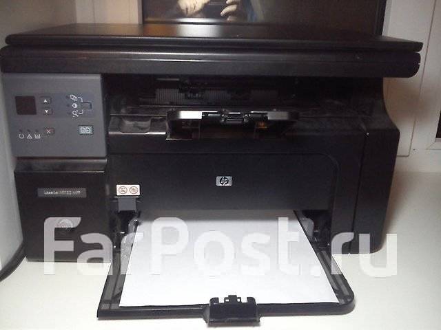 Отличный лазерный МФУ HP Laserjet M1132 MFP + новый картридж, б/у, в ...