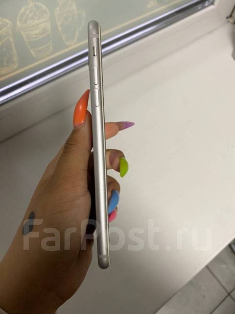 Продается айфон 8+, Apple iPhone 8 Plus, 64 гб, 5.50", белый, 4G LTE, б ...