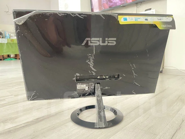 Asus. 23", ���������� �� (LCD, LED, QLED) ����