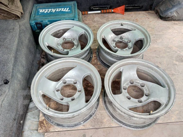 VCT. 15.0x15", 6x139.7, ET-10, �� 98���. ����