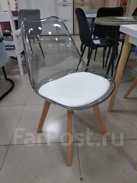 Стулья прозрачные для кухни купить в Москве в BRADEXHOME, цены на пластиковые прозрачные стулья