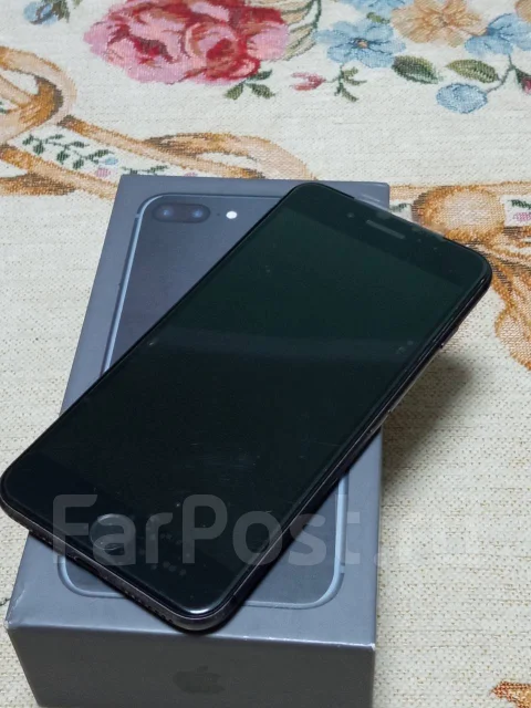 Apple iPhone 8 Plus. �/�, 256 ��, ������, 3G, 4G LTE, NFC ����
