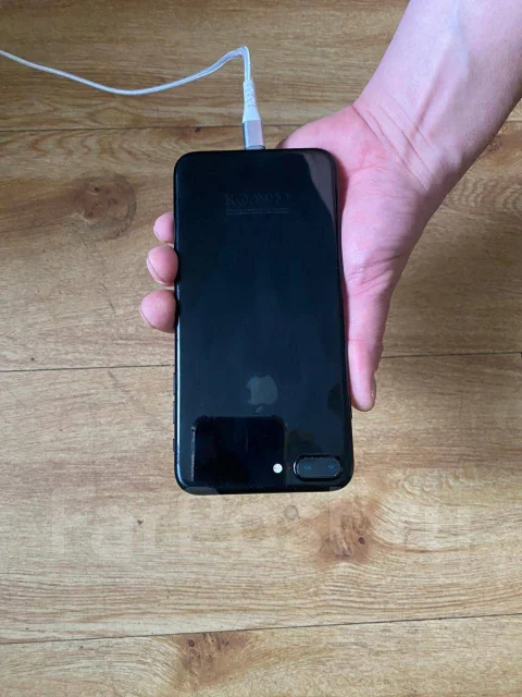 Apple iPhone 7 Plus. �/� ����