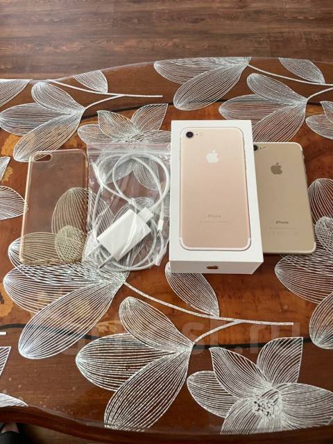 Айфон 7 32 gb (Gold), Apple iPhone 7, 32 гб, 4.70", золотой, б/у, в ...