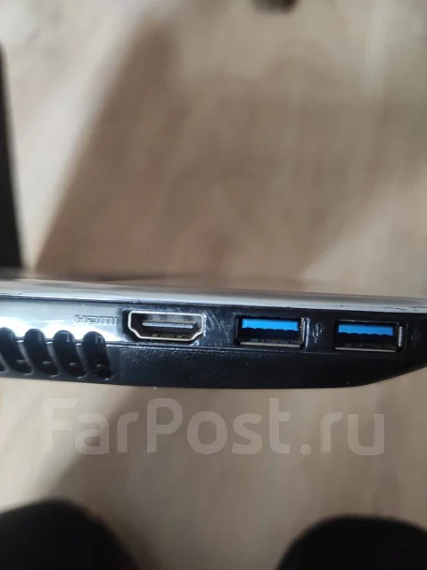 DNS. 15.6", ��� 4 ��, ���� 120���, WiFi: 1, Bluetooth: 1, ����������� �� 2��. ����
