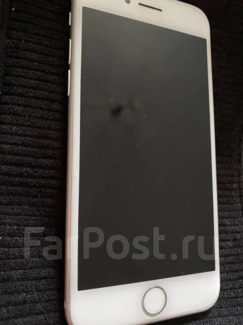Apple iPhone 7. �/�, 32 ��, �����������, 4G LTE ����