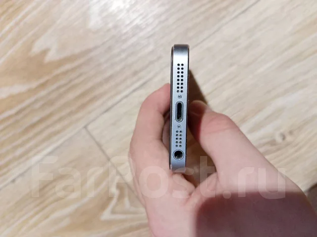Apple iPhone 5s. �/�, 16 ��, �����������, 3G, 4G LTE ����