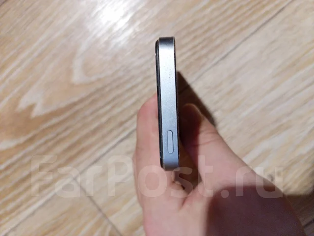 Apple iPhone 5s. �/�, 16 ��, �����������, 3G, 4G LTE ����