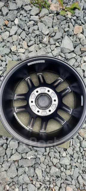 Kosei Barerock. 8.0x17", 6x139.7, ET25 ����