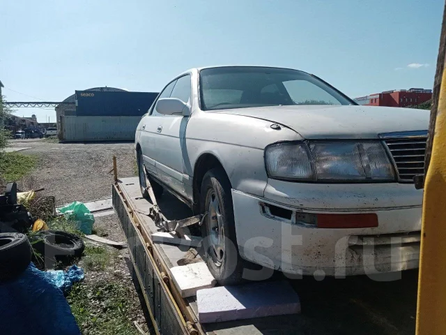 Toyota Crown. LS141, 2L ����