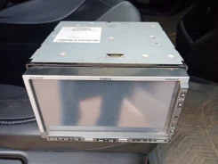 Clarion MAX560HD ����
