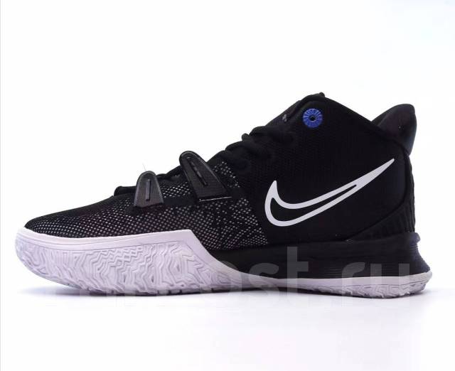 Kyrie 5 negras sale