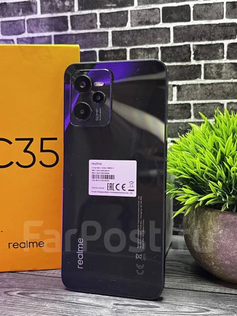 Realme C35. �/� ����