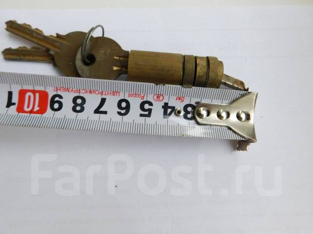 Сердцевина для замка, б/у, в наличии. Цена: 500₽ во Владивостоке