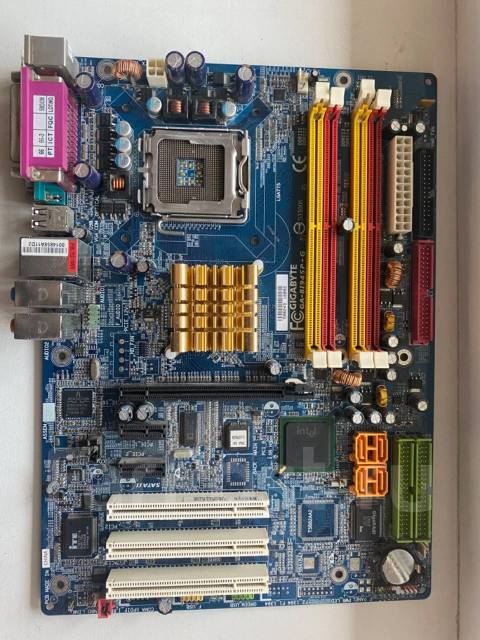 Материнские платы, LGA775, Gigabyte, б/у, в наличии. Цена: 500₽ во ...
