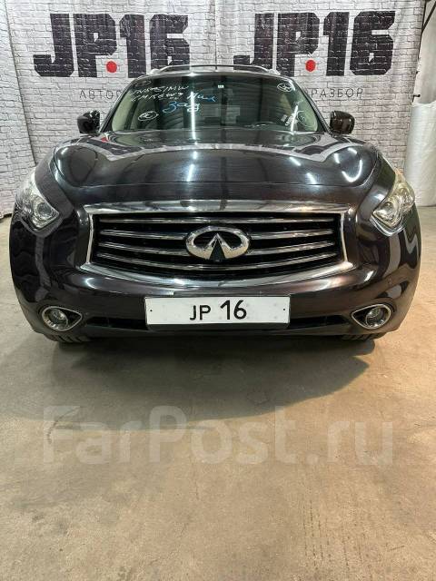 Infiniti FX35 и FX45 первого поколения