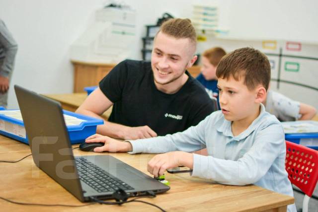 Помощник преподавателя, преподаватель робототехники частичная занятость ...