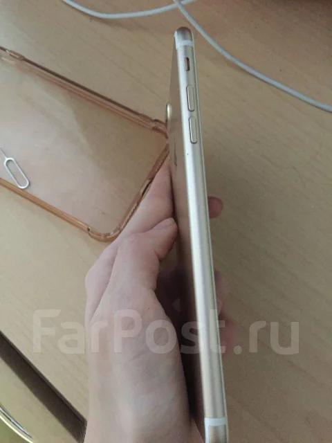 Apple iPhone 7 Plus. �/�, 32 ��, �������, 4G LTE ����